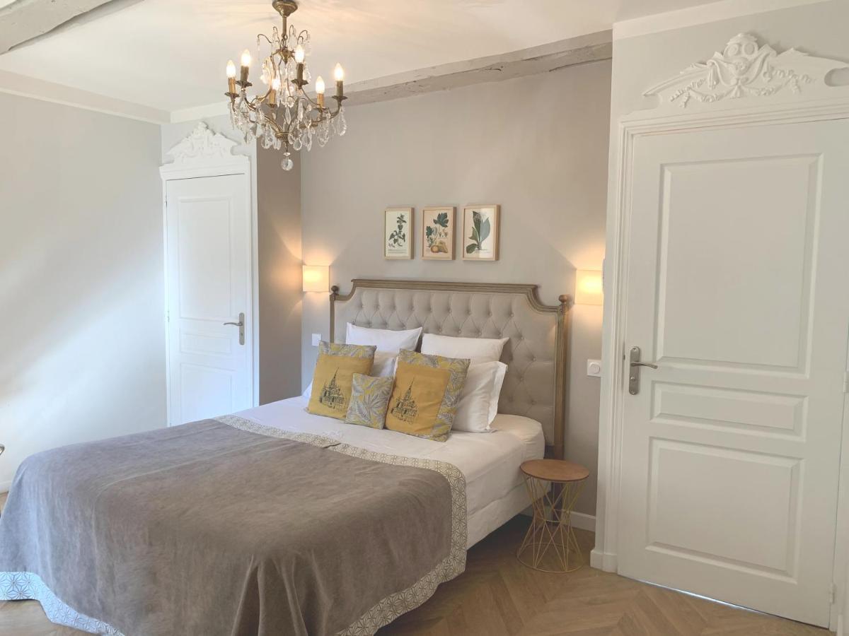Le Tardif, Noble Guesthouse Байе Экстерьер фото