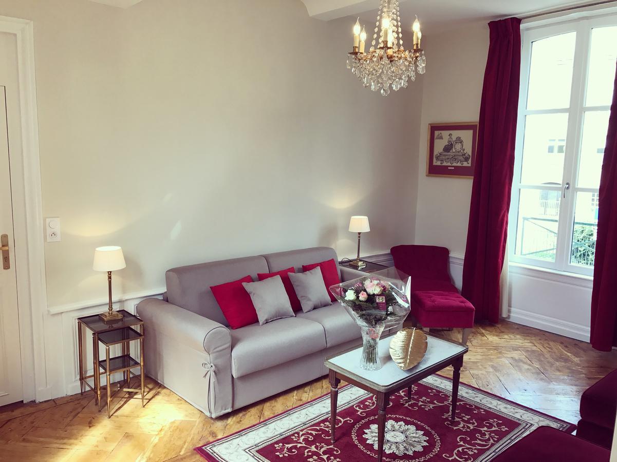 Le Tardif, Noble Guesthouse Байе Экстерьер фото